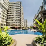 Cozy 2Br Apartment At Gateway Pasteur By Travelio
